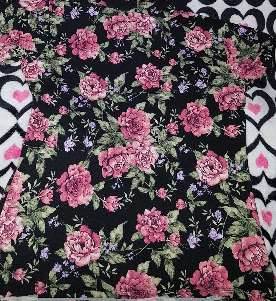 Shirt - Picture 3 of 4